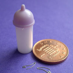 Lilac Baby Bottle with 2 Nappy pins